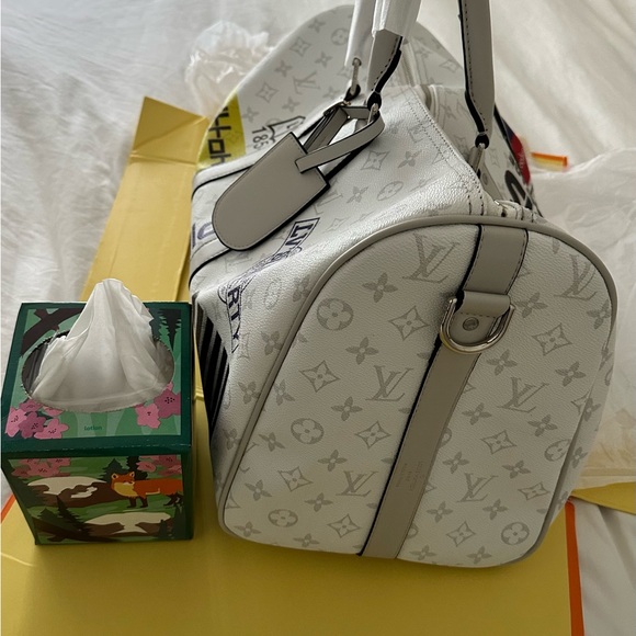 Authentic Louis Vuitton Carryall 50, NIB - Picture 13 of 16